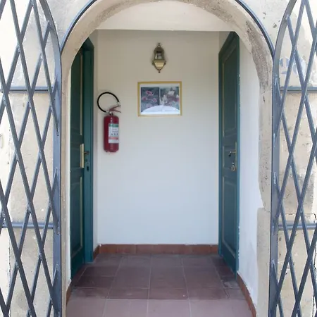 Farm stay Agriturismo Fattoria Di Grenne Ficarra